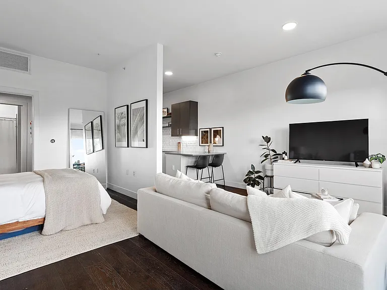 2525 Arapahoe St #310 — Photo 11