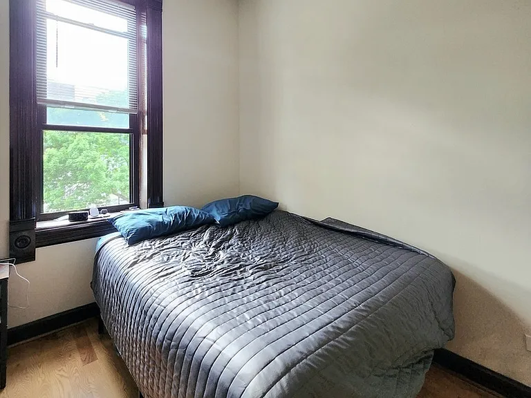959 W Armitage Ave #2B — Photo 3