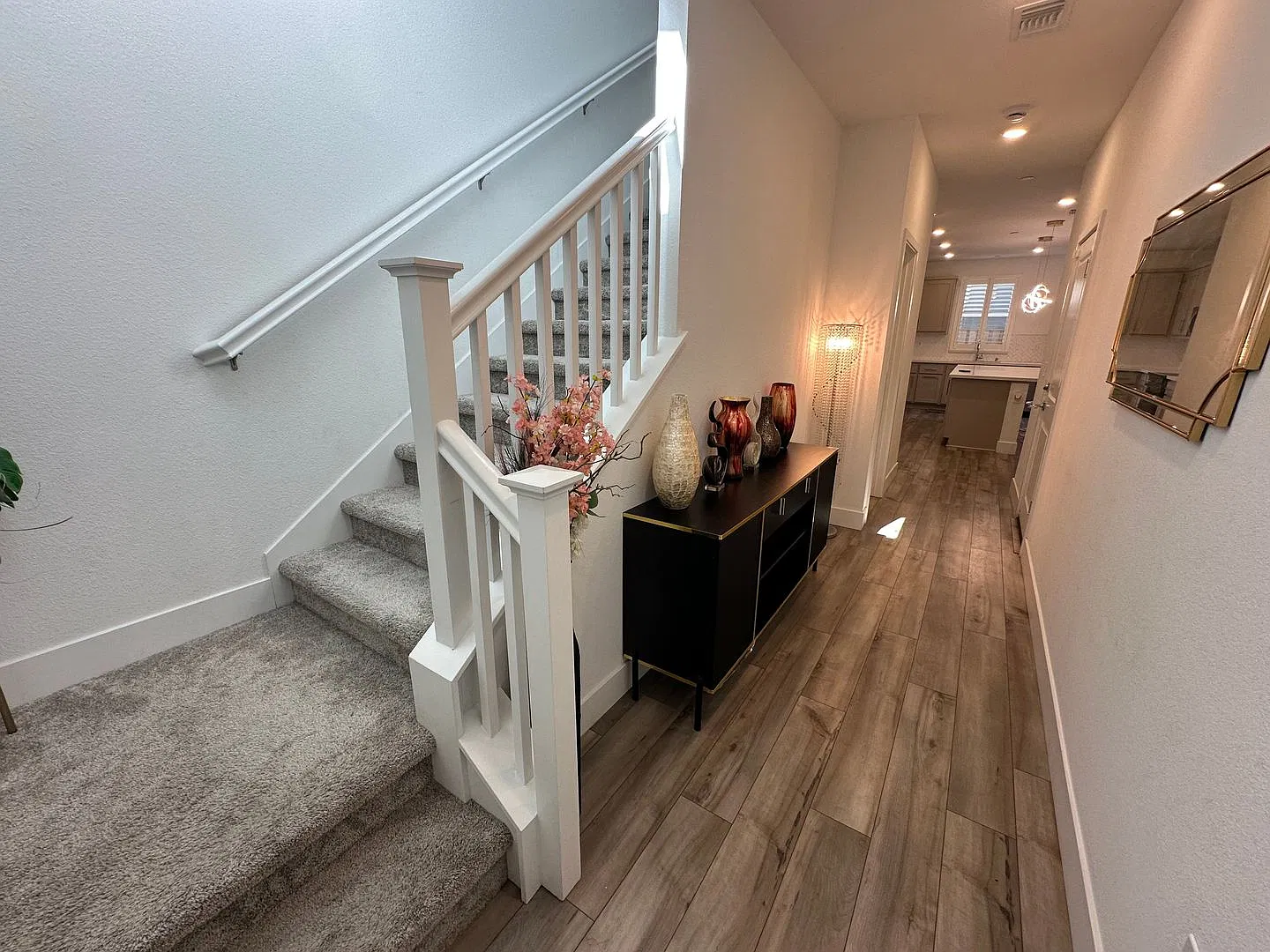 Gorgeous Mountain House Energy Efficient Home — Photo 2