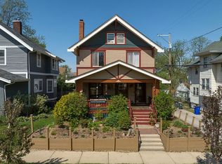 373 18th St SE, Cedar Rapids, IA 52403
