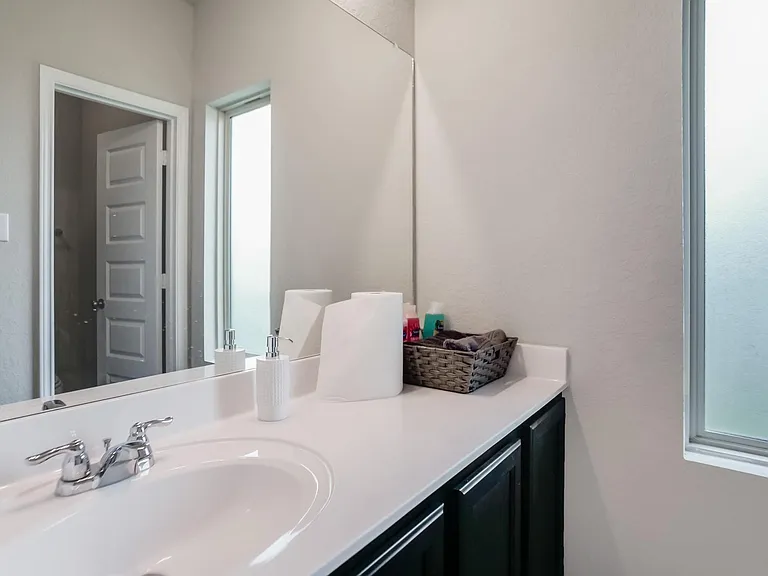 5323 Moni Rock Dr — Photo 33