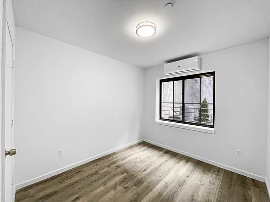 Rented by Skyward | media 20