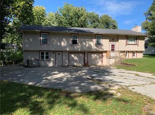 618 NE 114th Ter, Kansas City, MO 64155