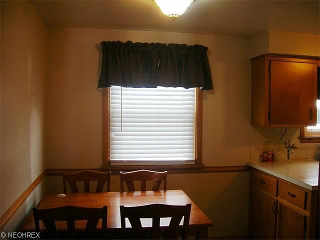 2nd image of 1282 Westfield Ave SW