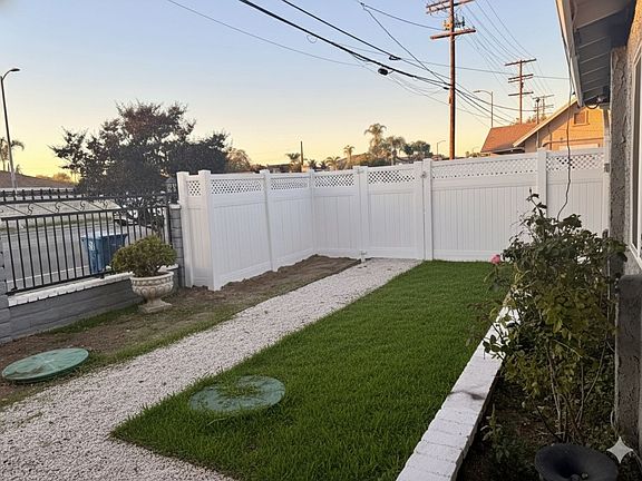 2nd image of 7598 Coldwater Canyon Ave
