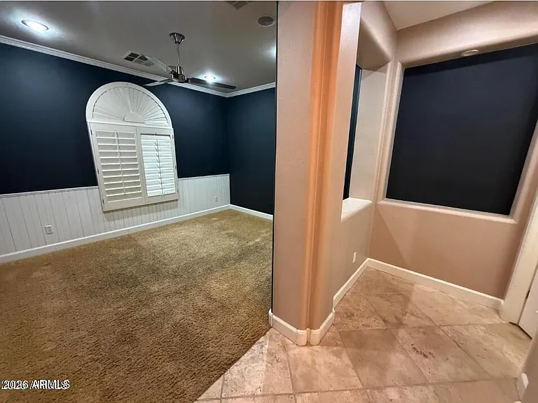 421 W Wisteria Pl — Photo 6