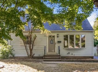 19 Beam St, Pompton Lakes, NJ 07442