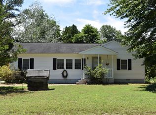 13901 Beech Dr, Lanexa, VA 23089