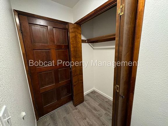 4th image of 1516 South Ct #C