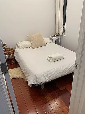 4th image of 132 Orchard St APT 12