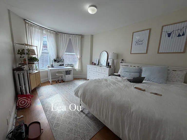 11 Mount Hood Rd #1 — Photo 3