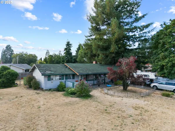 124 S Fredericksburg Way, Vancouver, WA 98664