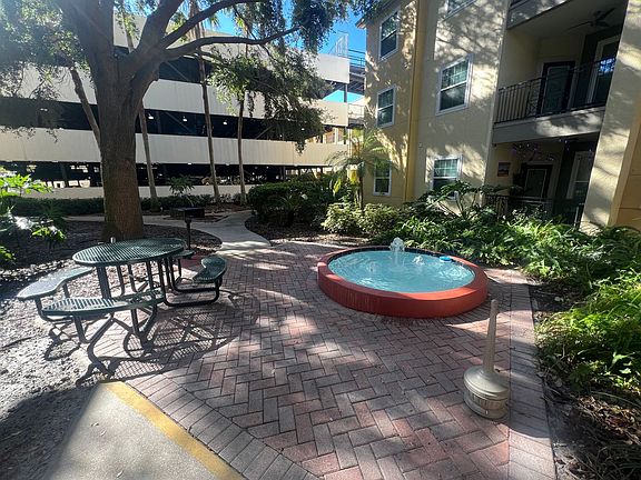 3rd image of 1910 E Palm Ave APT 11304