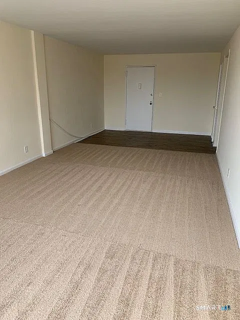 2 bed, 1.0 bath, 978 sqft, $2,400 — Photo 4