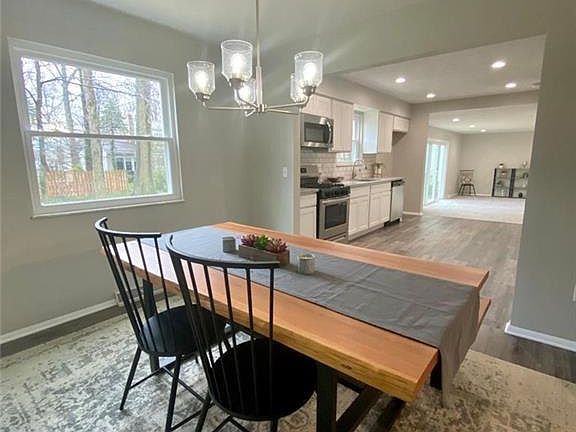 2nd image of 9563 Ponderosa Ln