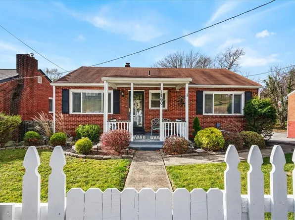 1160 Logan Rd, Bethel Park, PA 15102