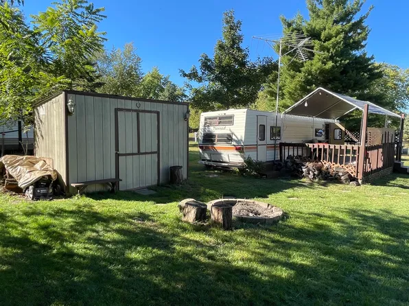 5-110 Woodhaven Lakes, Sublette, IL 61367