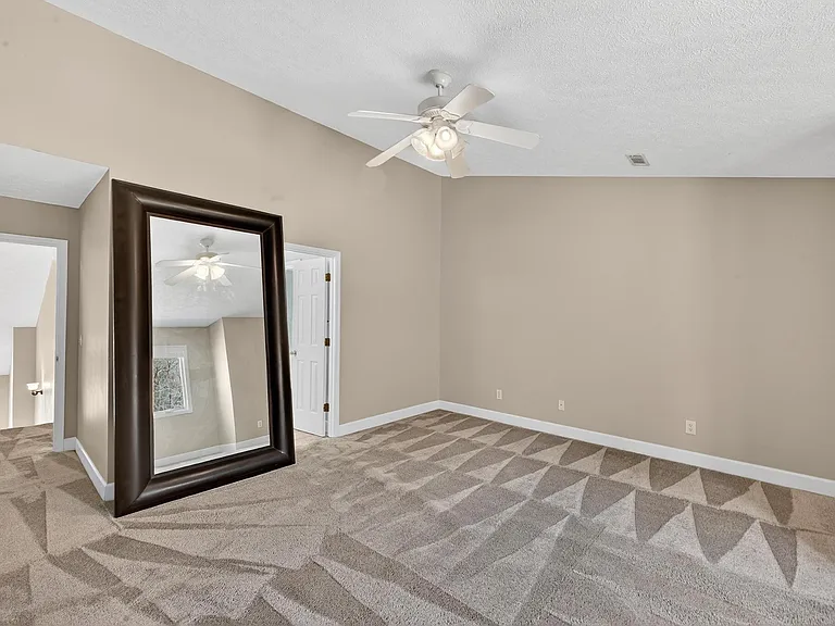 205 Club Villa Dr W — Photo 24