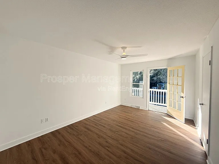 258 Fleming Rd #A — Photo 11