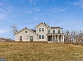 2000 Aram Dr, Accokeek, MD 20607