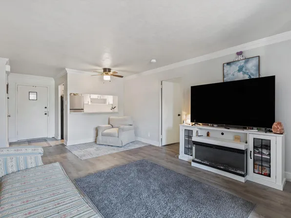 2277 Union Ave APT 206, Memphis, TN 38104