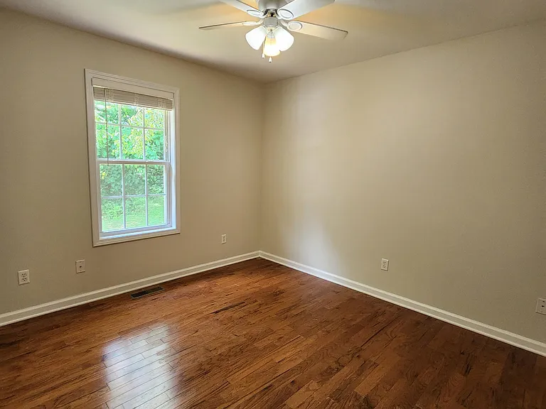 916 Bill Smith Rd — Photo 8