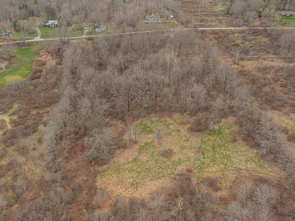 2nd image of 20 W Meadow Road