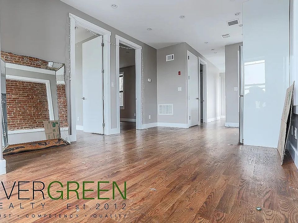 2nd image of 93 Grattan St #3F