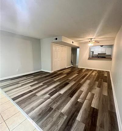 4th image of 122 Sandra Del Mar Dr #122
