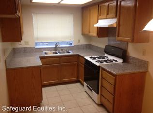 11625 208th St UNIT D, Lakewood, CA 90715