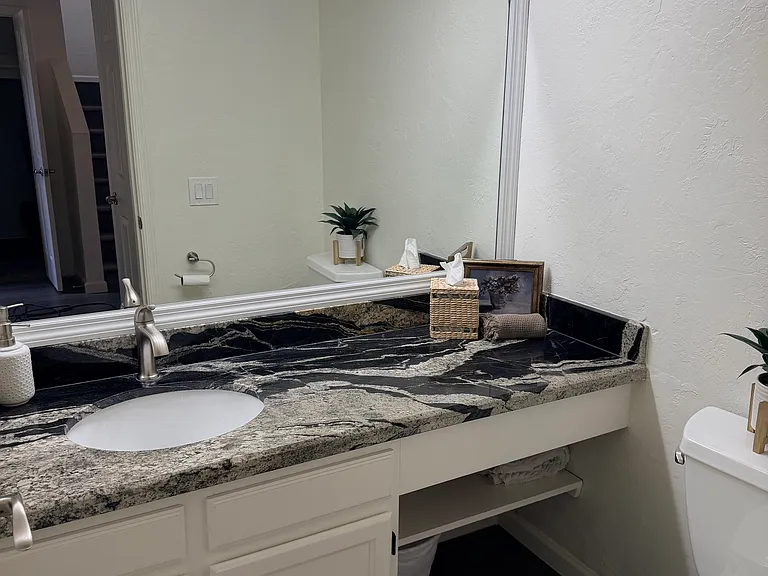 9705 E Mountain View Rd #1160 — Photo 24