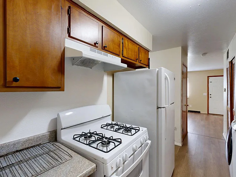 1932 Airline Ave #4 — Photo 9