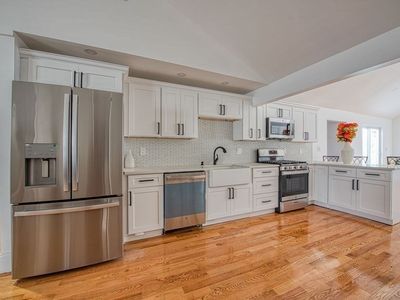 106 Lewiston St, Hyde Park, MA, 02136