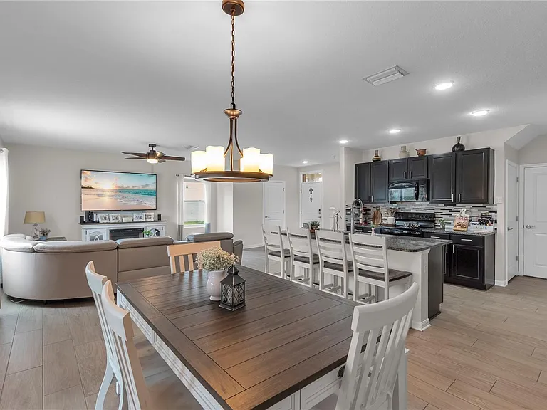 5223 San Palermo Dr — Photo 5
