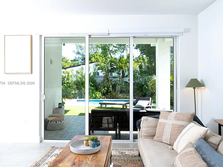 3524 SW 25th Ter — Photo 16