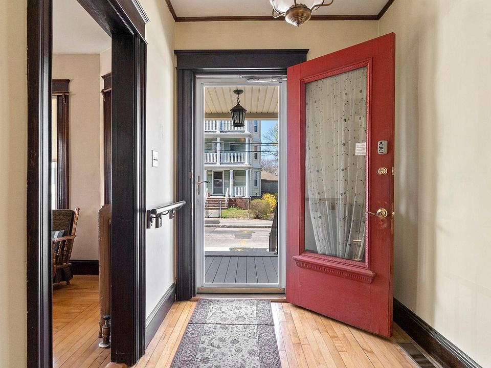 1st image of 36 Bradford St #36