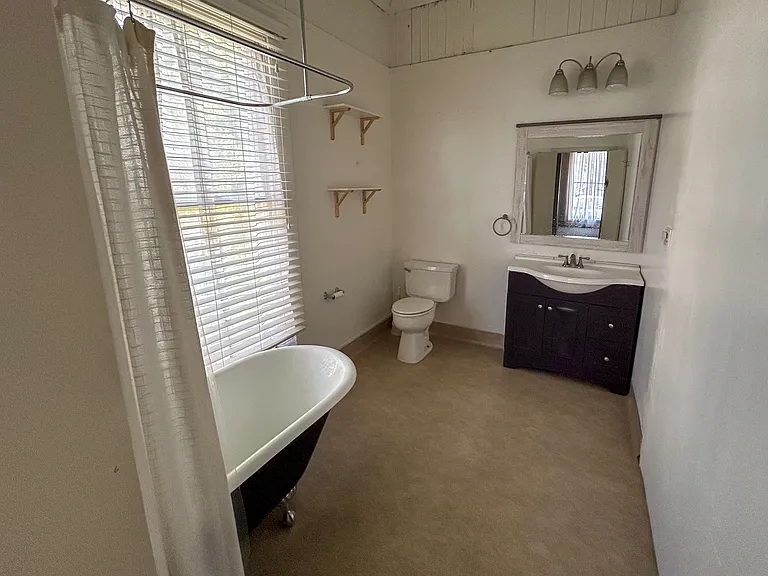 14219 River Rd — Photo 12