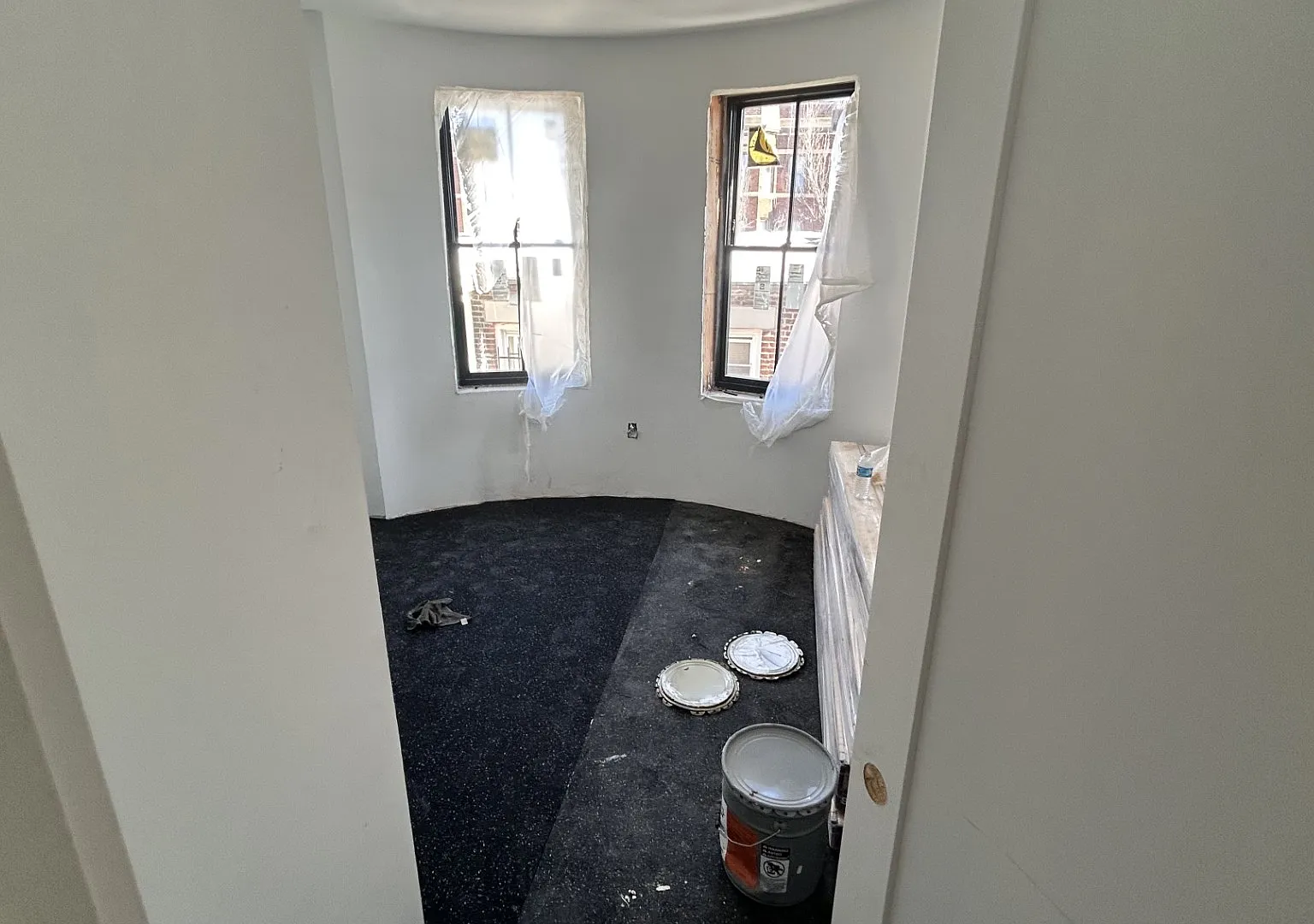6 bed, 1800 sqft, $7,600 — Photo 4