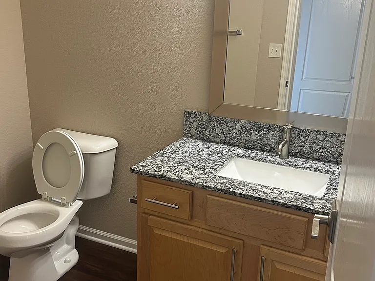 12833 Tradd St #2C — Photo 20