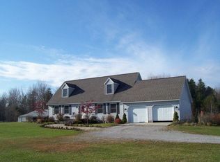 8581 Kleve Rd, Hubbard Lake, MI 49747