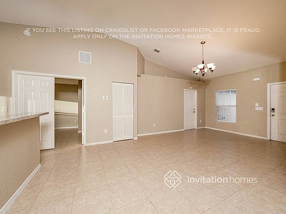 4th image of 1660 E Breezy Ln