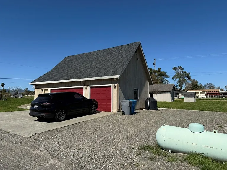 7420 Clement Rd — Photo 7