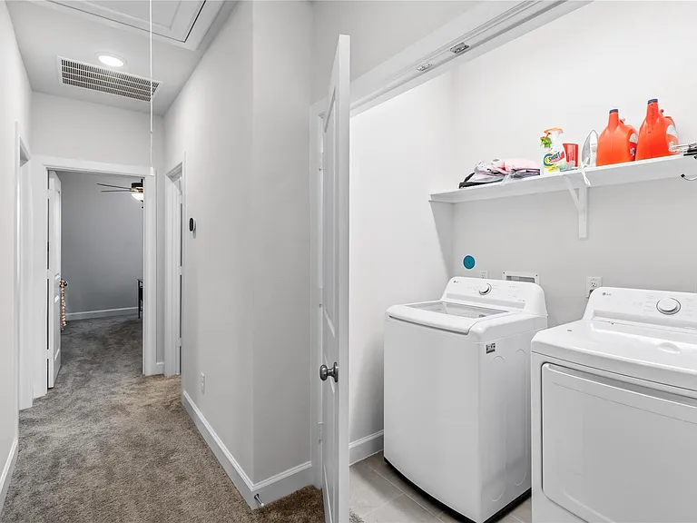 1530 Noble Park Dr — Photo 21