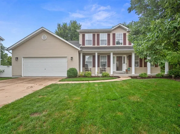 20 Kelso Dr, Saint Charles, MO 63301