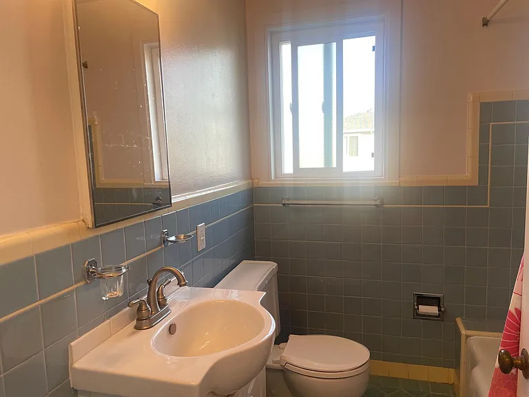 217 Millwood Dr #8 — Photo 7