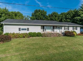 1219 9th St, Baraboo, WI 53913