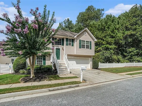 146 Rosemont Ct, Hiram, GA 30141