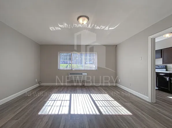 WestWood Apartments