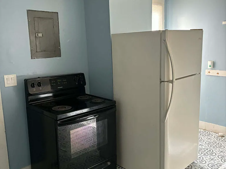 1419 Saint Marys Ave — Photo 6