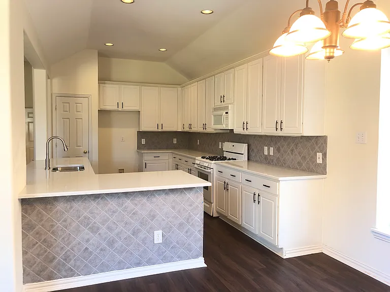 1709 Oak Brook Ln — Photo 4